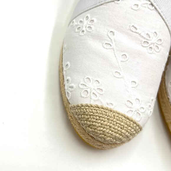 Talbots Womens Size 8 White Eyelet Espadrilles Wedges Heels Shoes - Picture 3 of 13